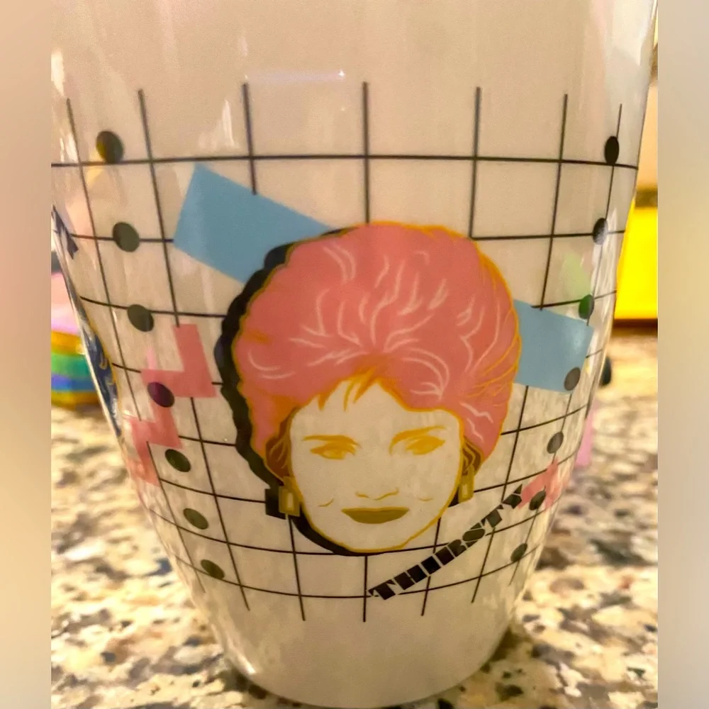 The Golden Girls Mug in Box Ceramic - Picture 7 of 11